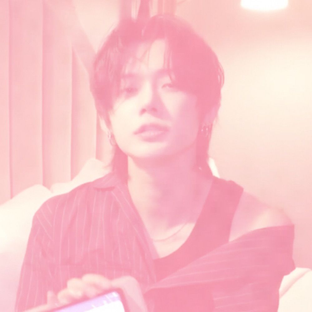 henry | ୨ৎ