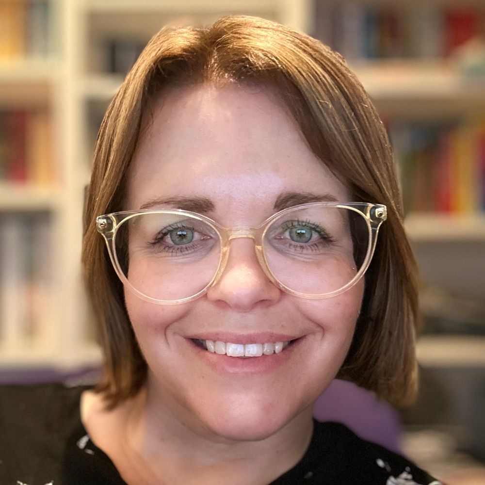 Claire Hollins