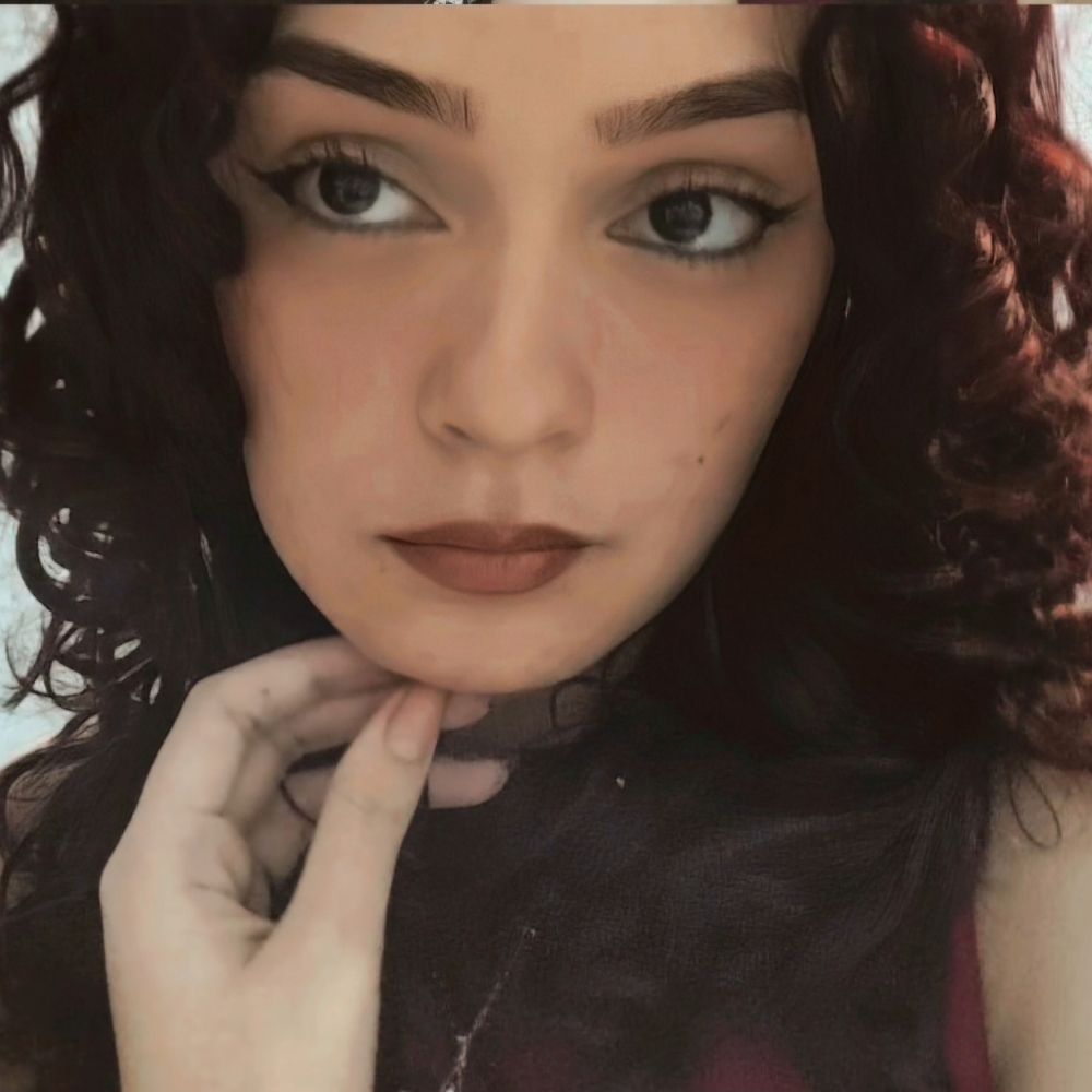 yas ★