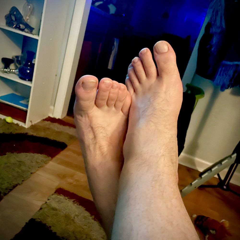 Wide_Foot