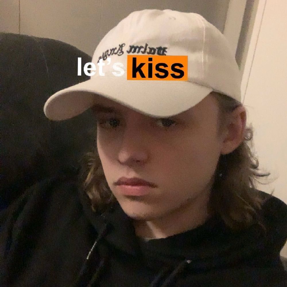 eddie ✰