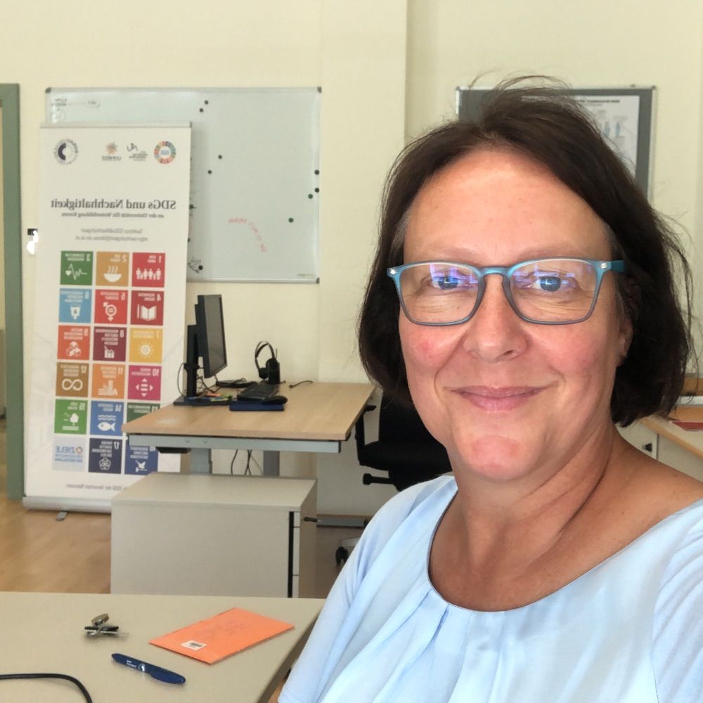 Yvona Asbäck