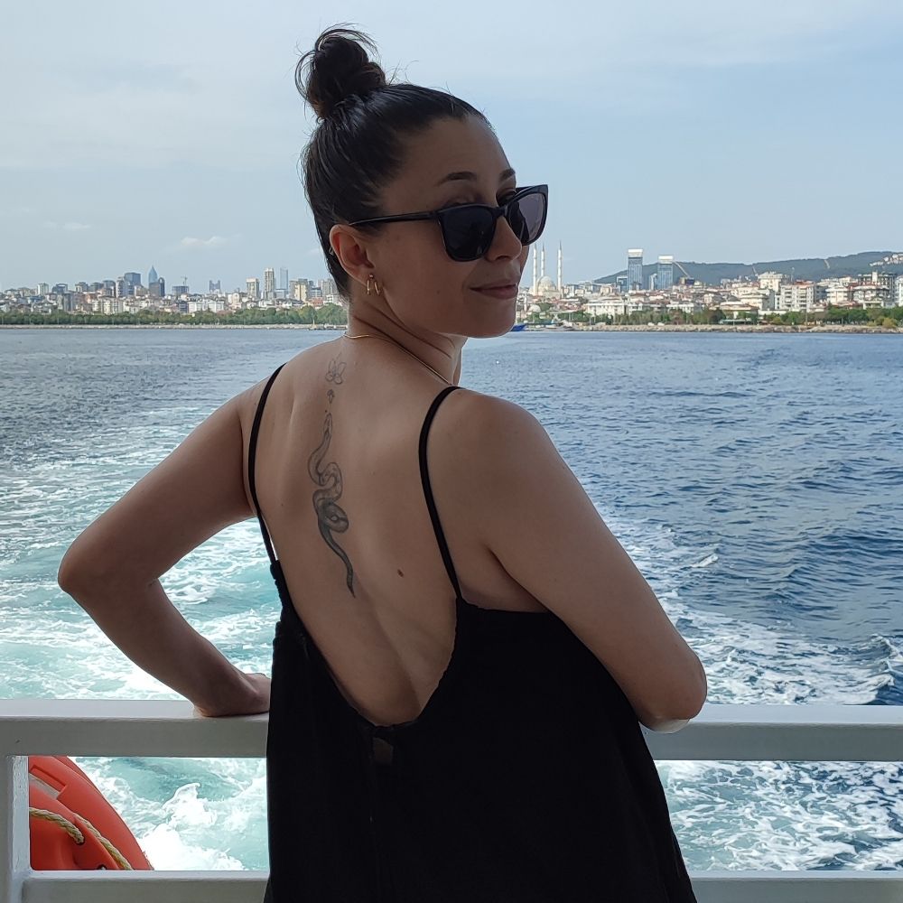 Ada Neslihan Deniz