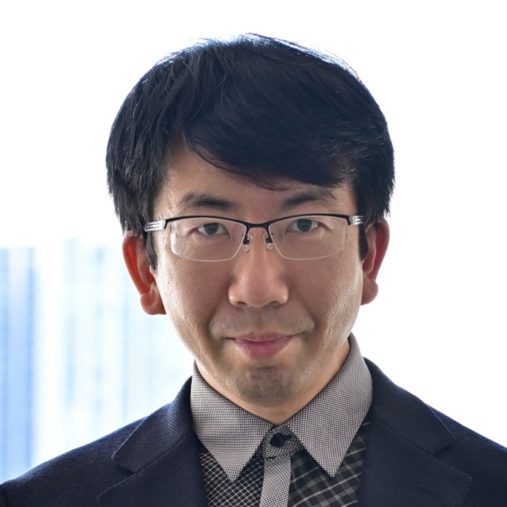 AYATSUKA Yuji (綾塚 祐二)