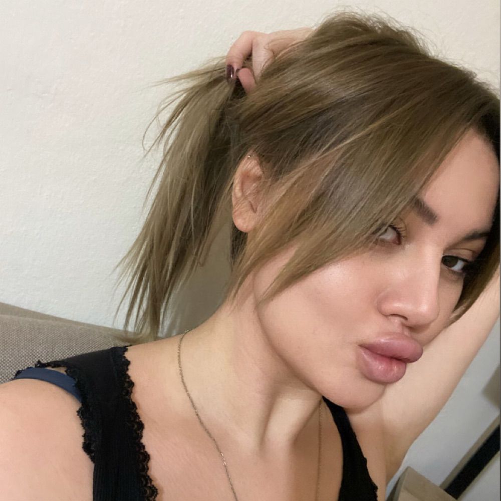 Aleesia bayilcak