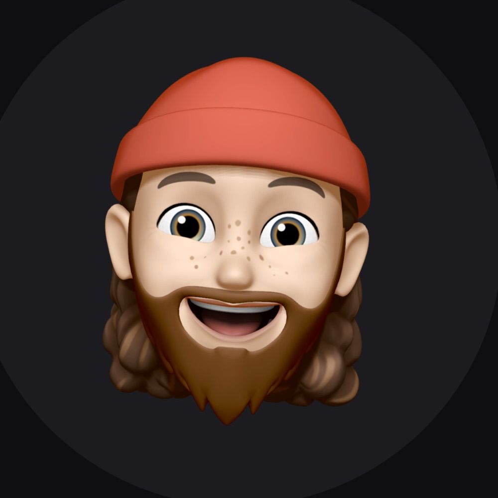 hello, i’m thomas.
