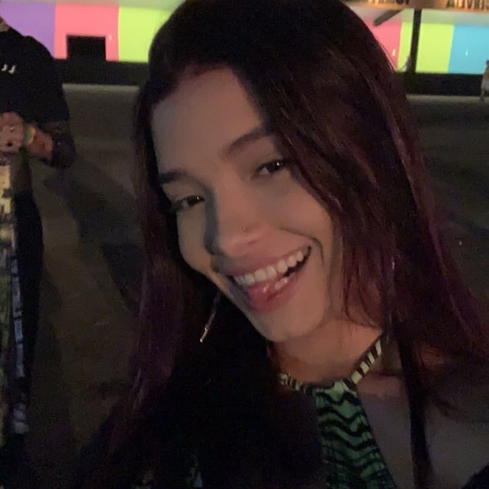 laura