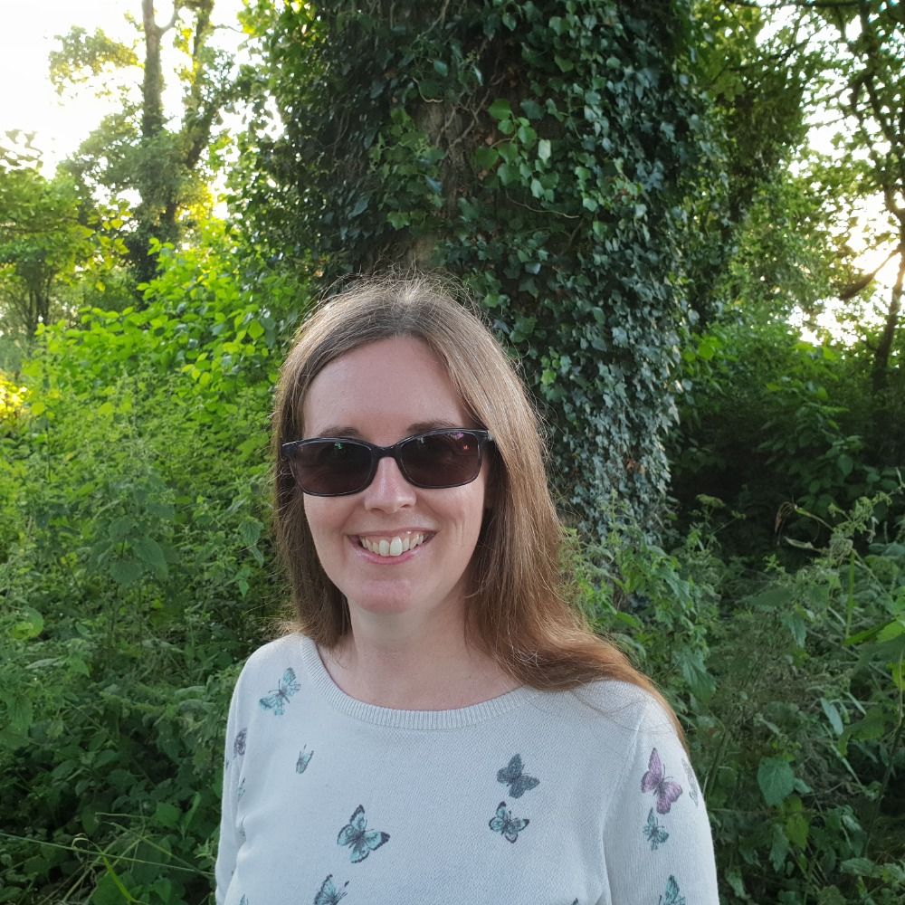 Dr Karen Bacon