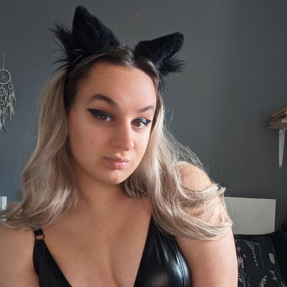 Goth Kitten