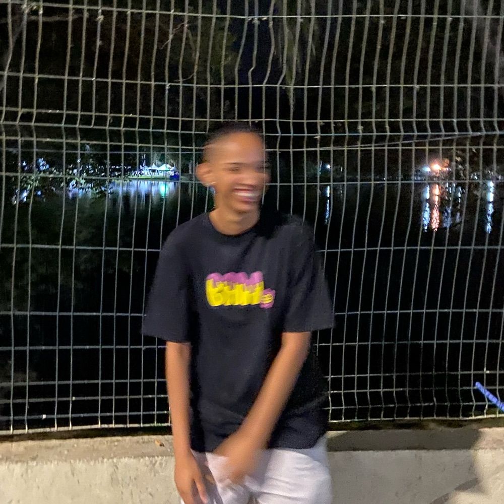 Ⓜ️ari ᶜᵉᶜ