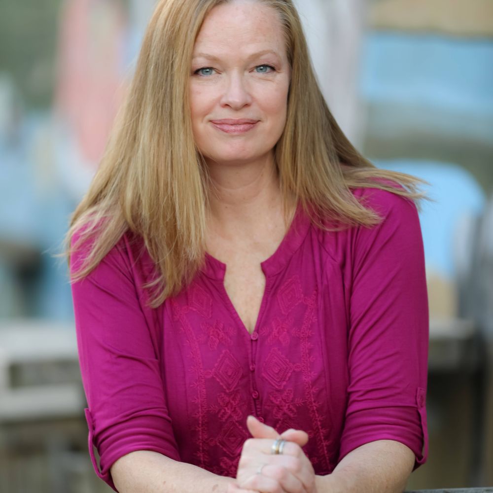 Lisa M. Davis (she/her)