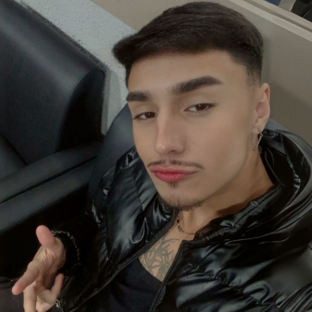 Julio_tooth 