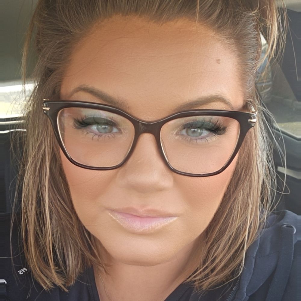 Laura Capon