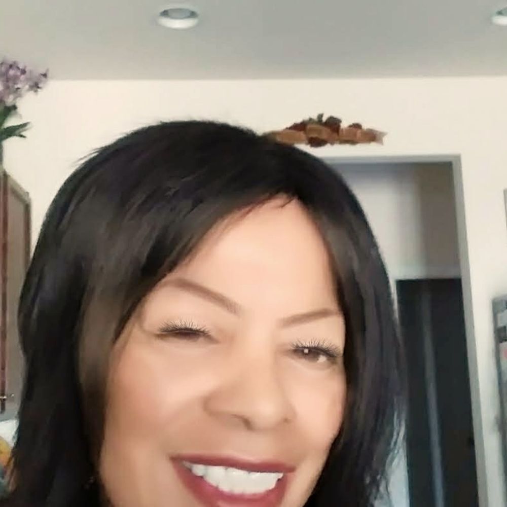 Teri Hooper