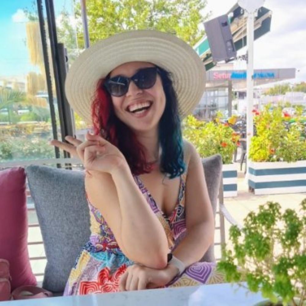 ✨ Irmak Kavasoglu 🧑‍💻🎶