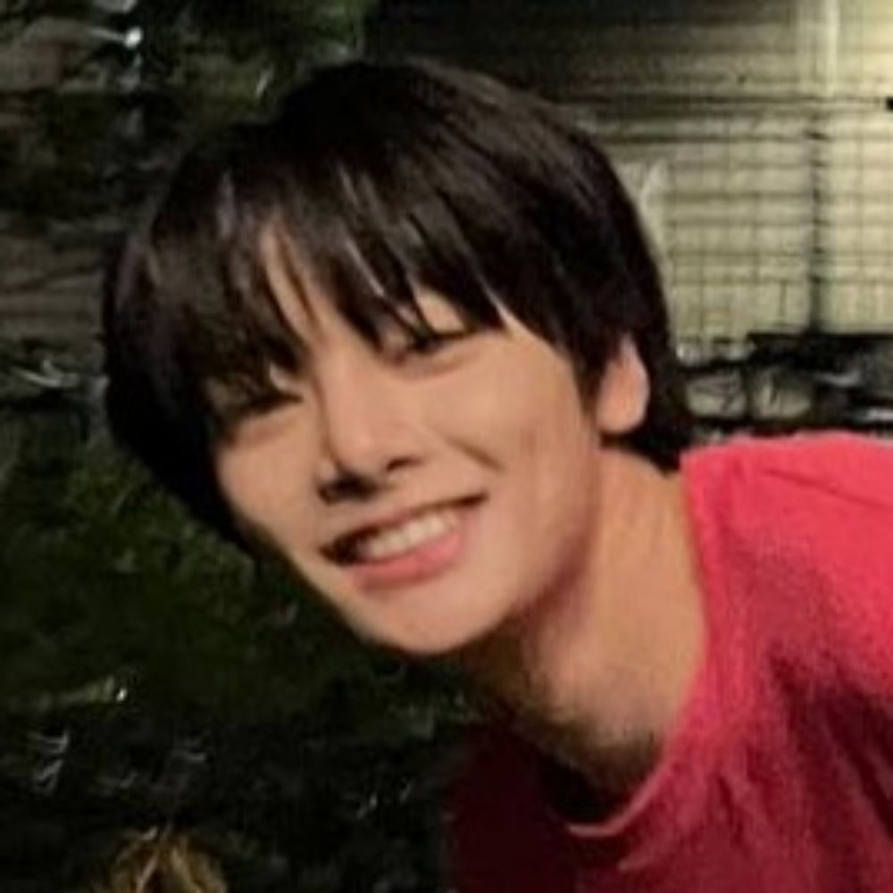 LUCAS ⋆