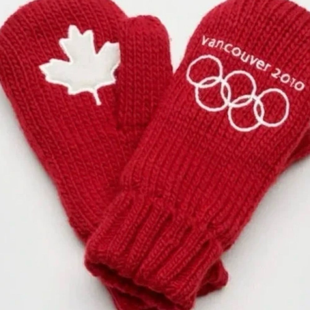 red_mittens