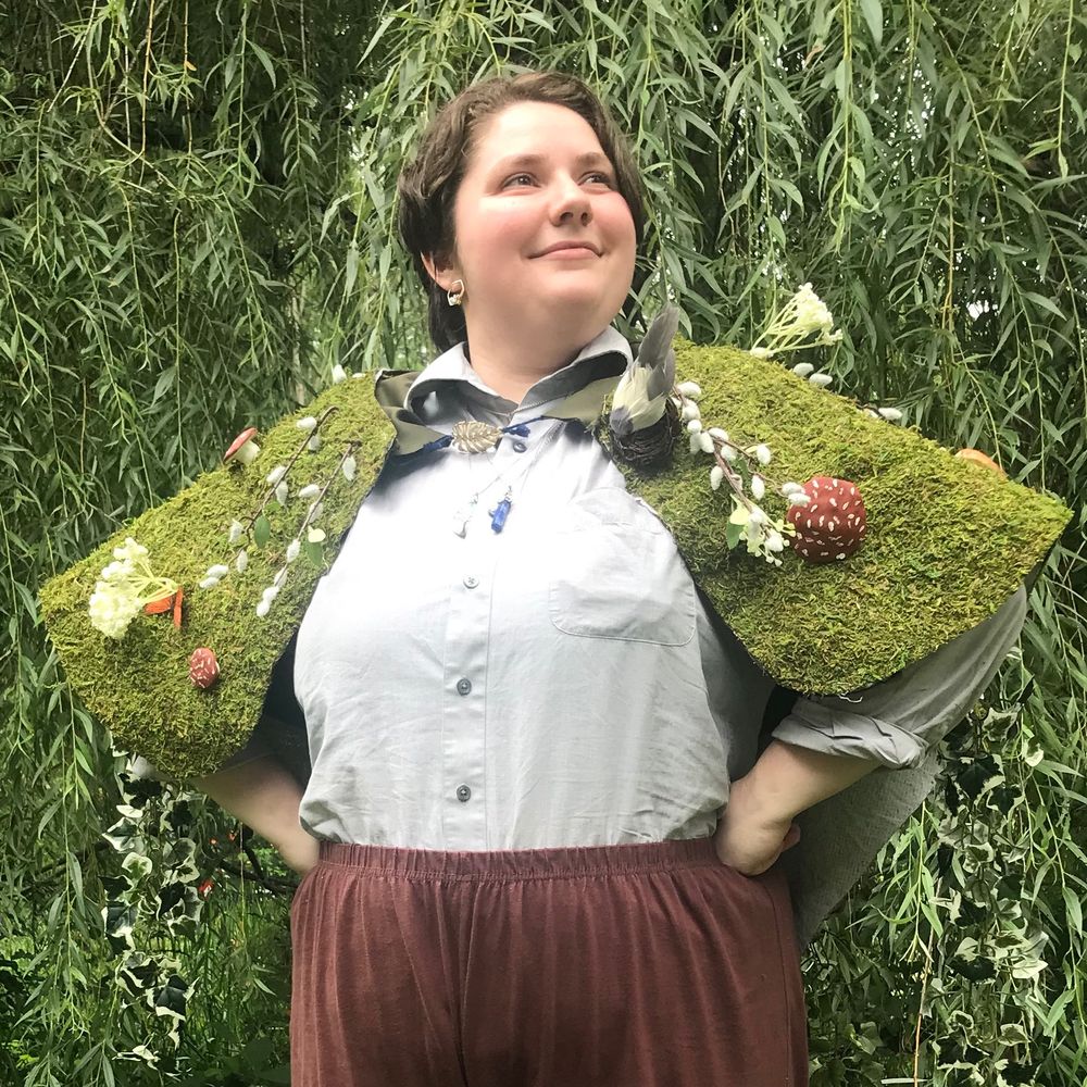 Ceej (they/them)