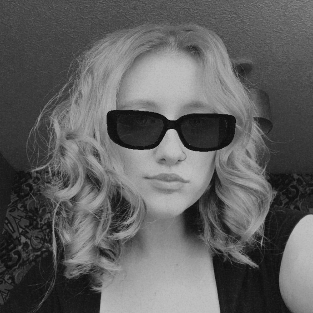 elaine-evelyn (she/her)