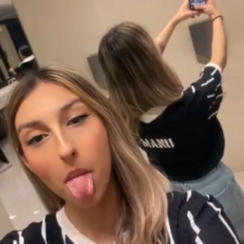 Manuela 