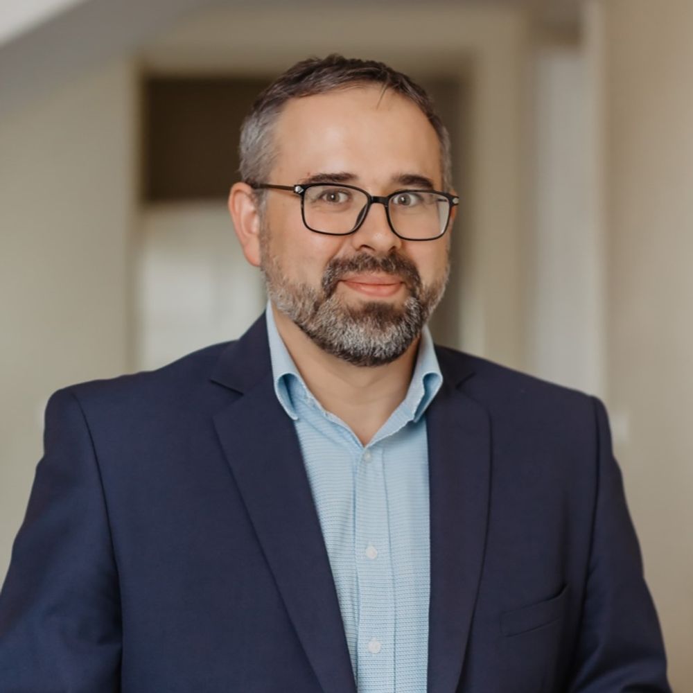 Damian Szacawa
