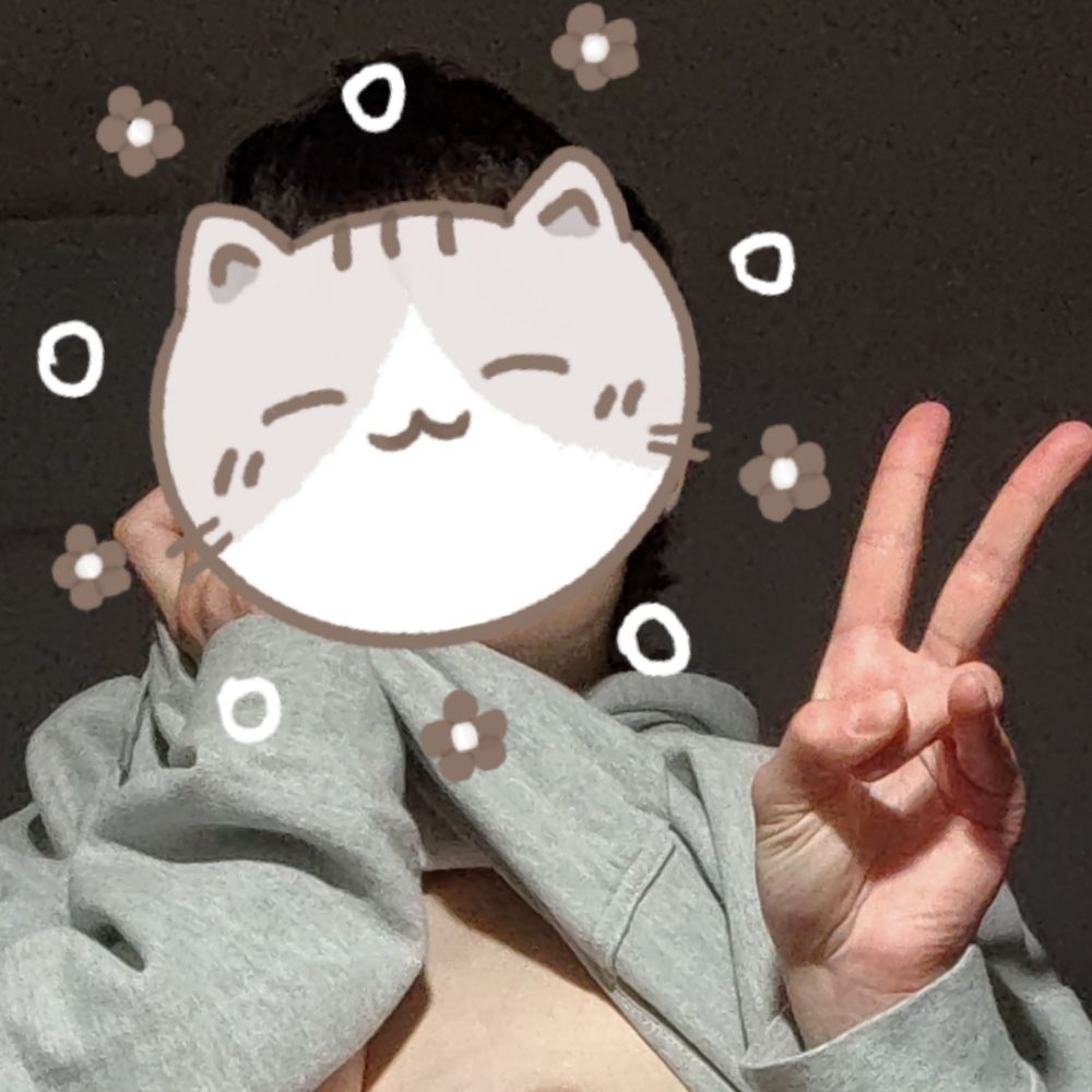 ℂ𝕙𝕒𝕣𝕝𝕚𝕖 ♡