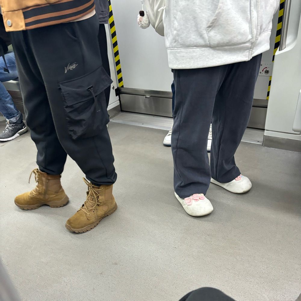 正装男张军伟