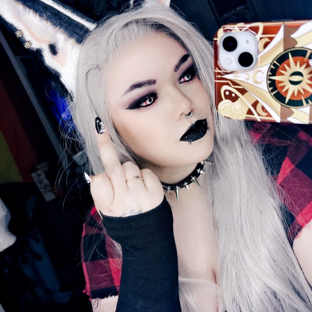 Hey I’m Xan! 🍕Dante My Beloved🗡️