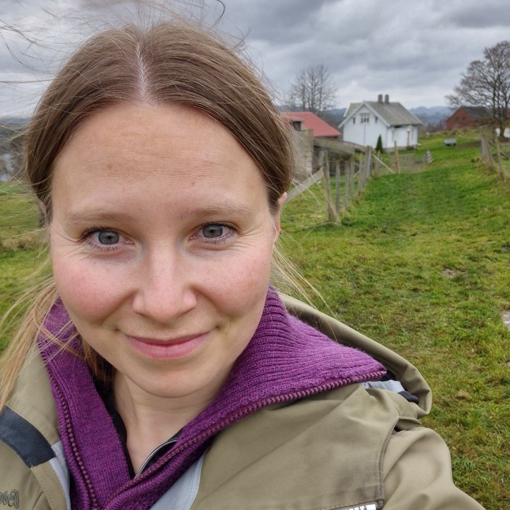 Dr. Ragnhild Gya