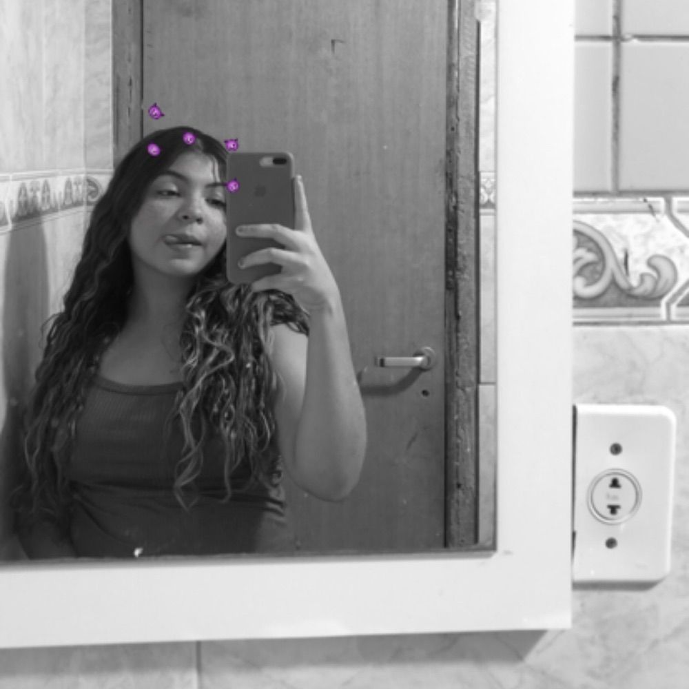 hellen 🧸