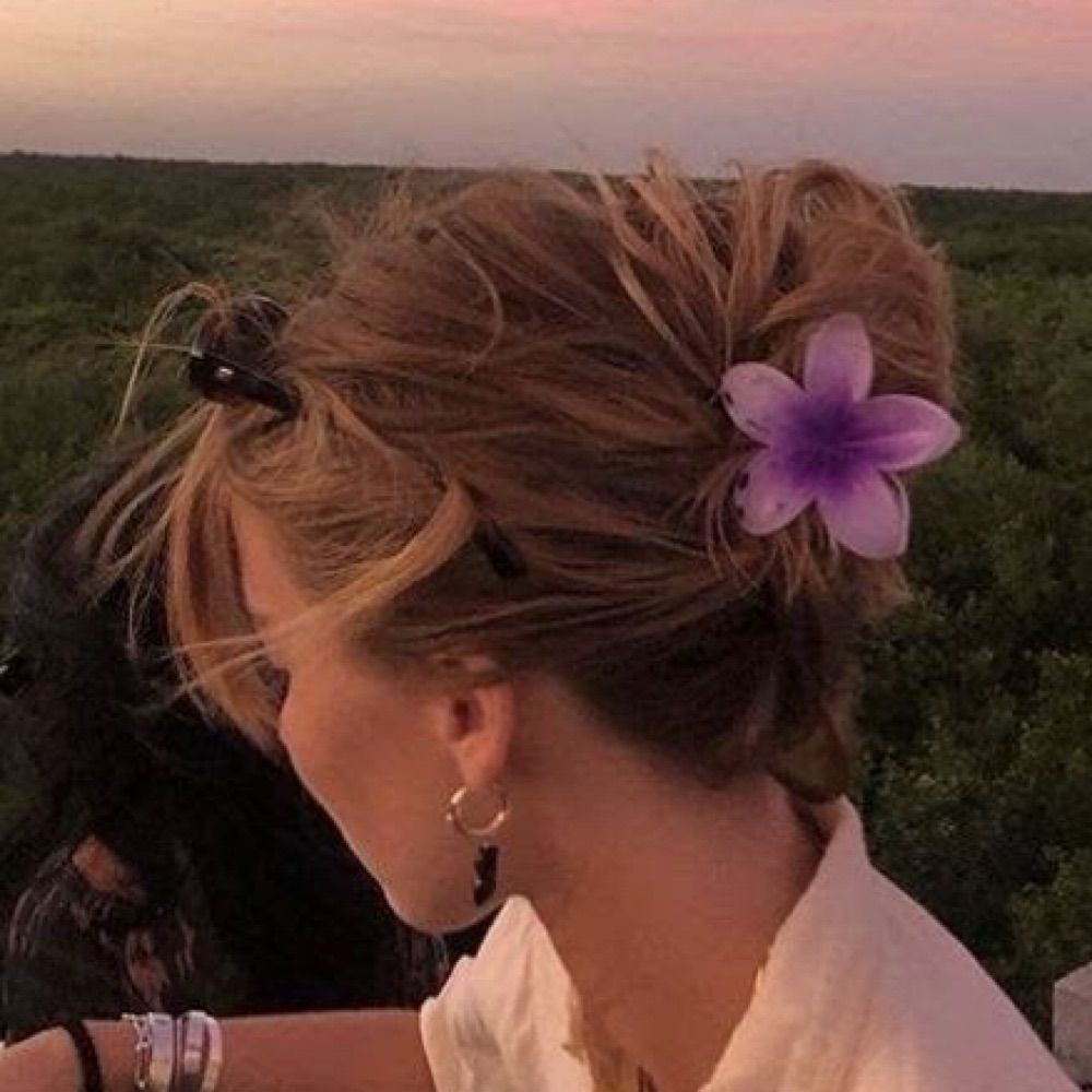 mari 🌸