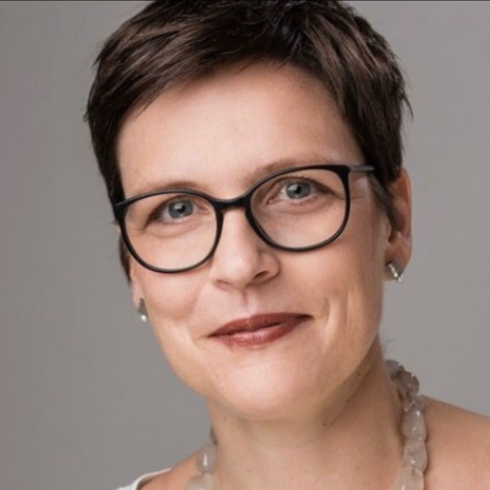 Prof. Dr.Anne Letsch