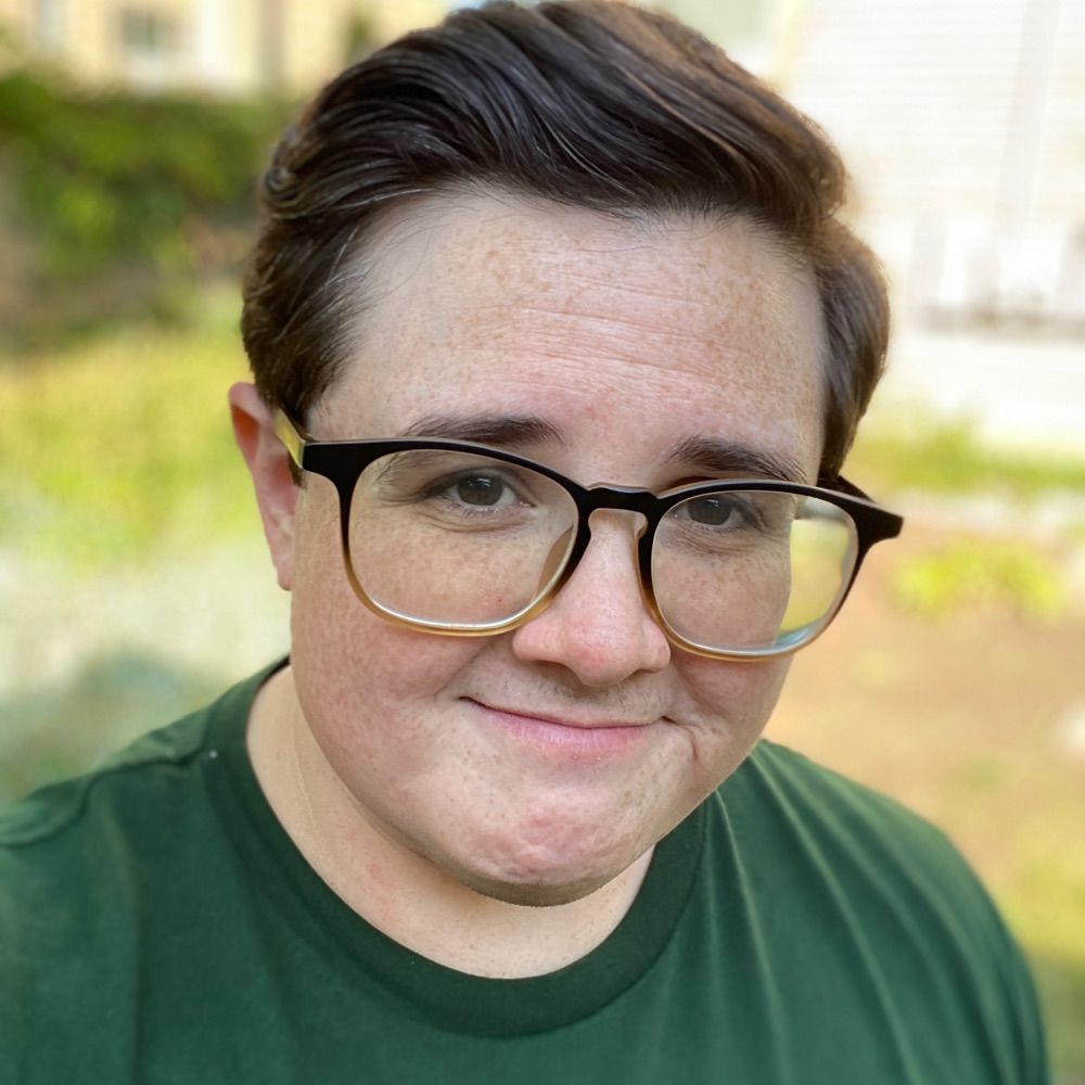 Sam (he/they)