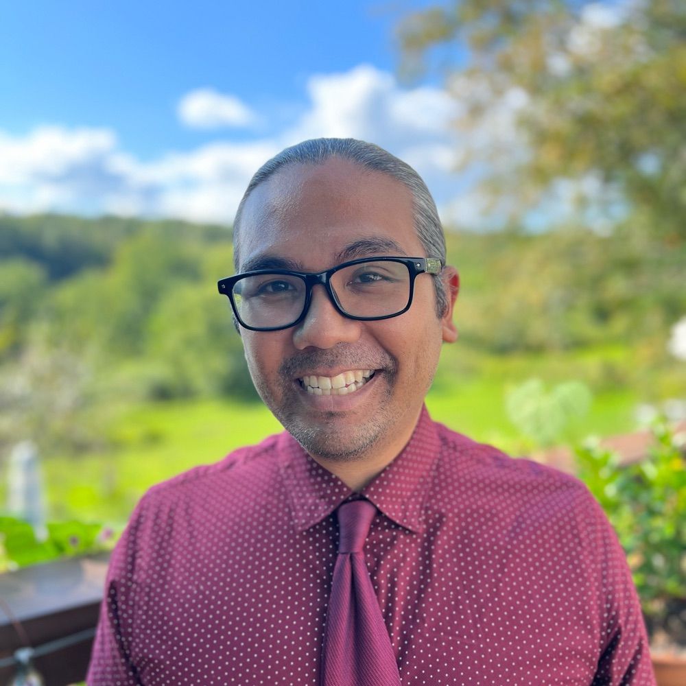 Smith Kidkarndee, Psy.D., HSP