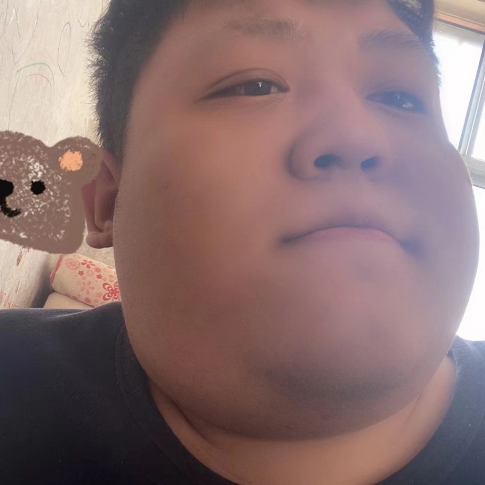 熊 Leilei