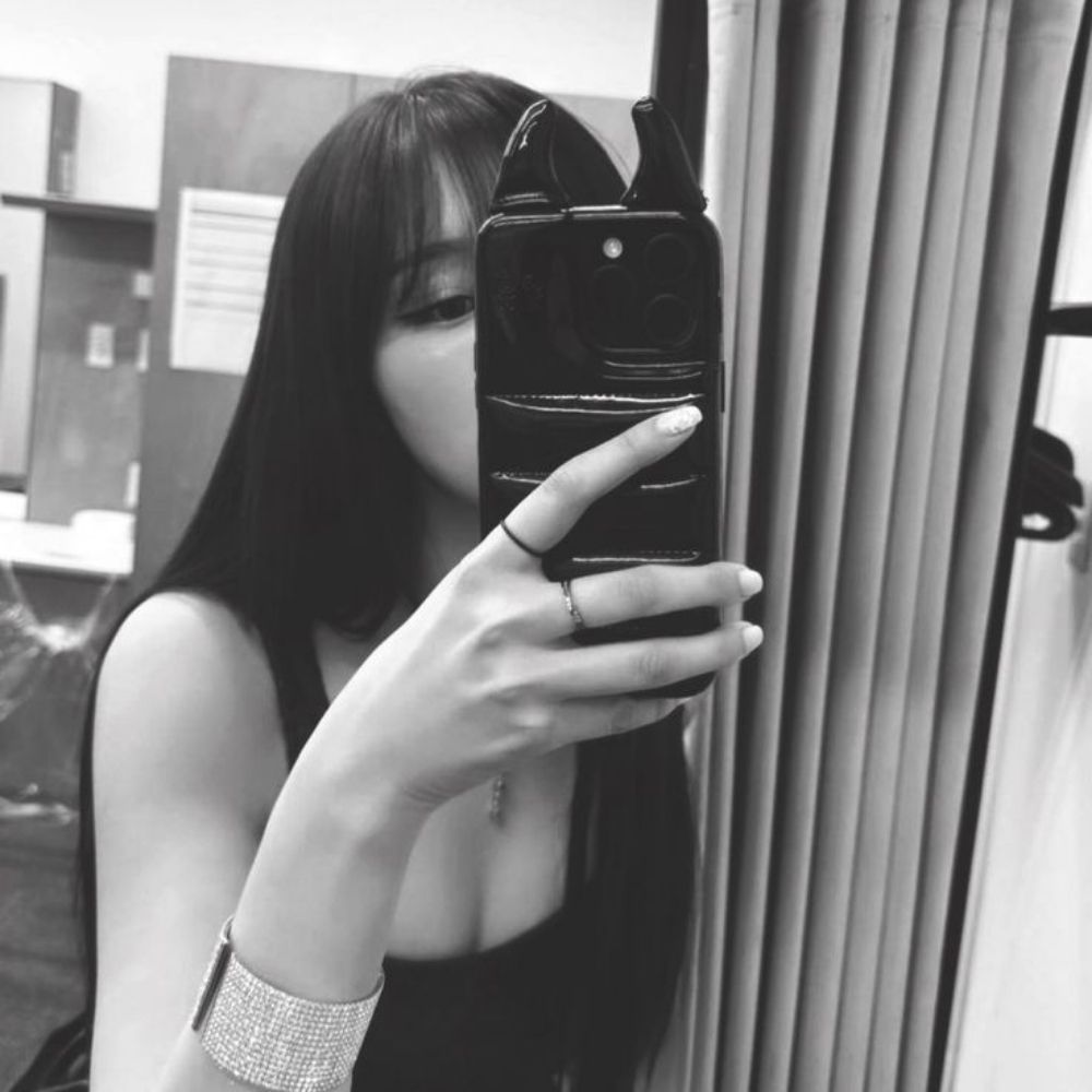 ⠀⠀⠀𝐦𝐚𝐱𝐢𝐧𝐞.
