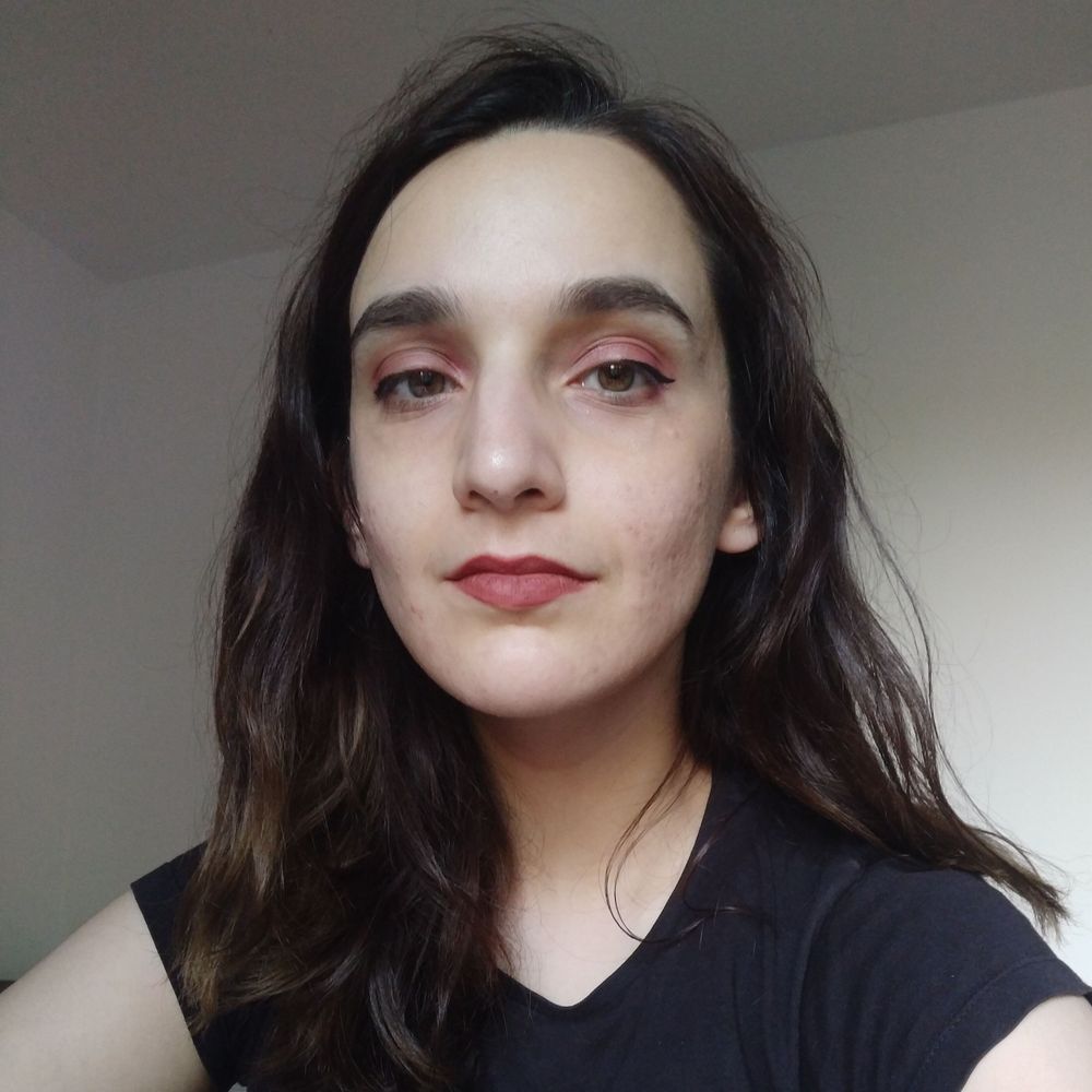 iulia 👁️