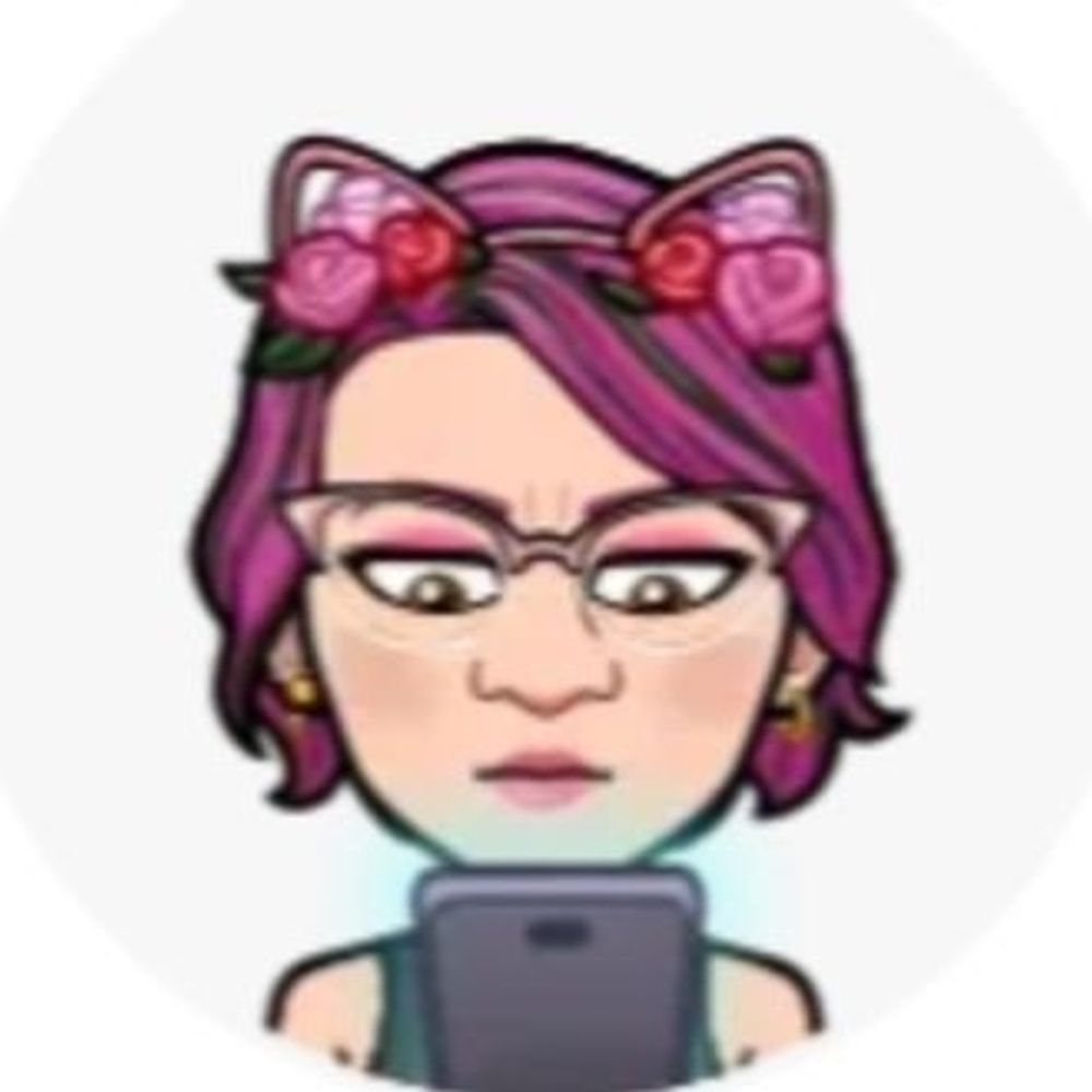 Claire Xen  🏳️‍⚧️ 🧙🏻‍♀️ 💖💛💙