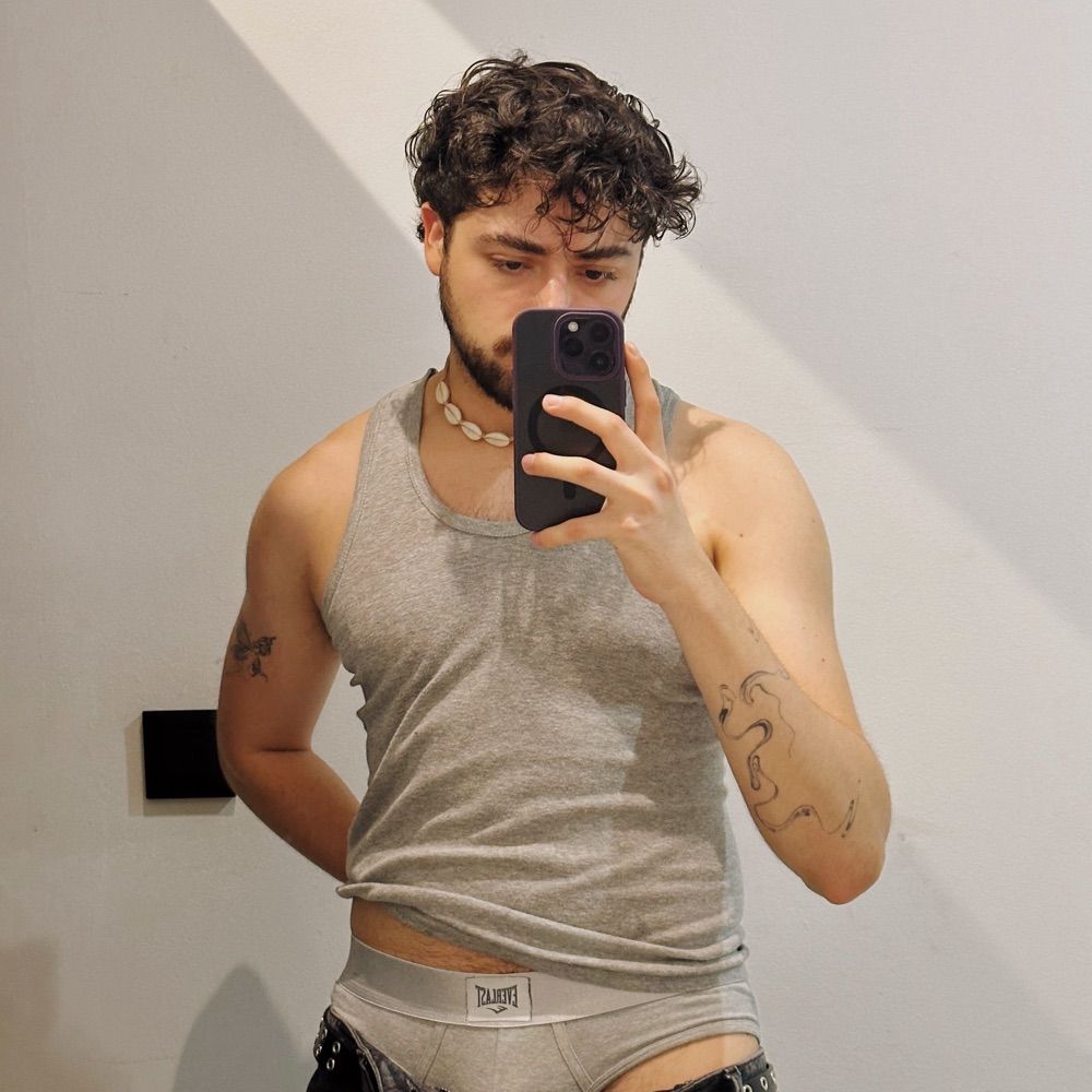 ₊‧꒰ა ethan ໒꒱ ‧₊˚