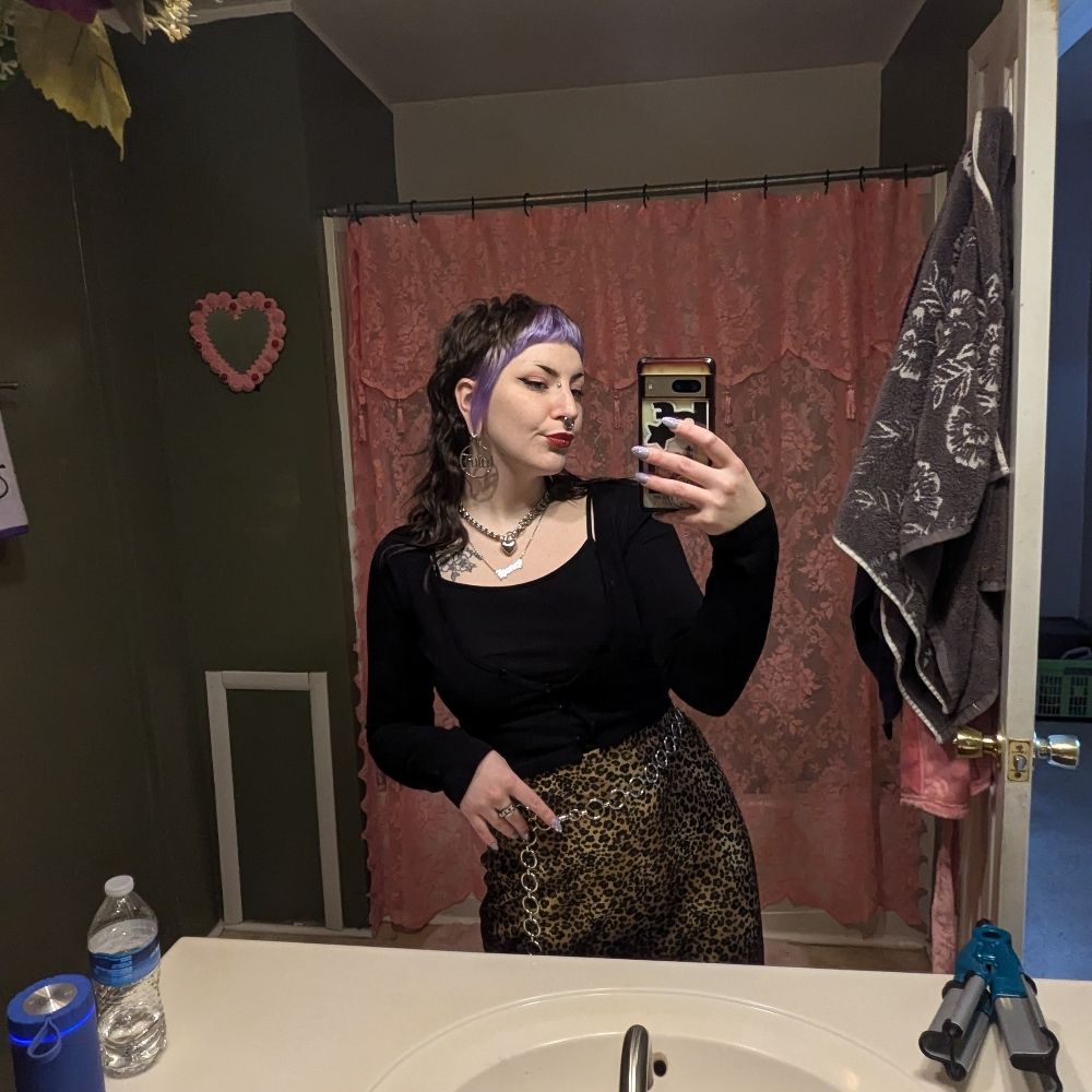 Sara Phim ʕ⁠ ⁠ꈍ⁠ᴥ⁠ꈍ⁠ʔ