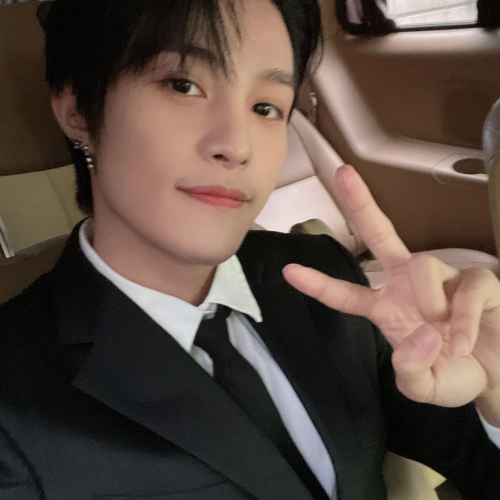 Awyura ฅ⁠^⁠•⁠ﻌ⁠•⁠^⁠ฅ