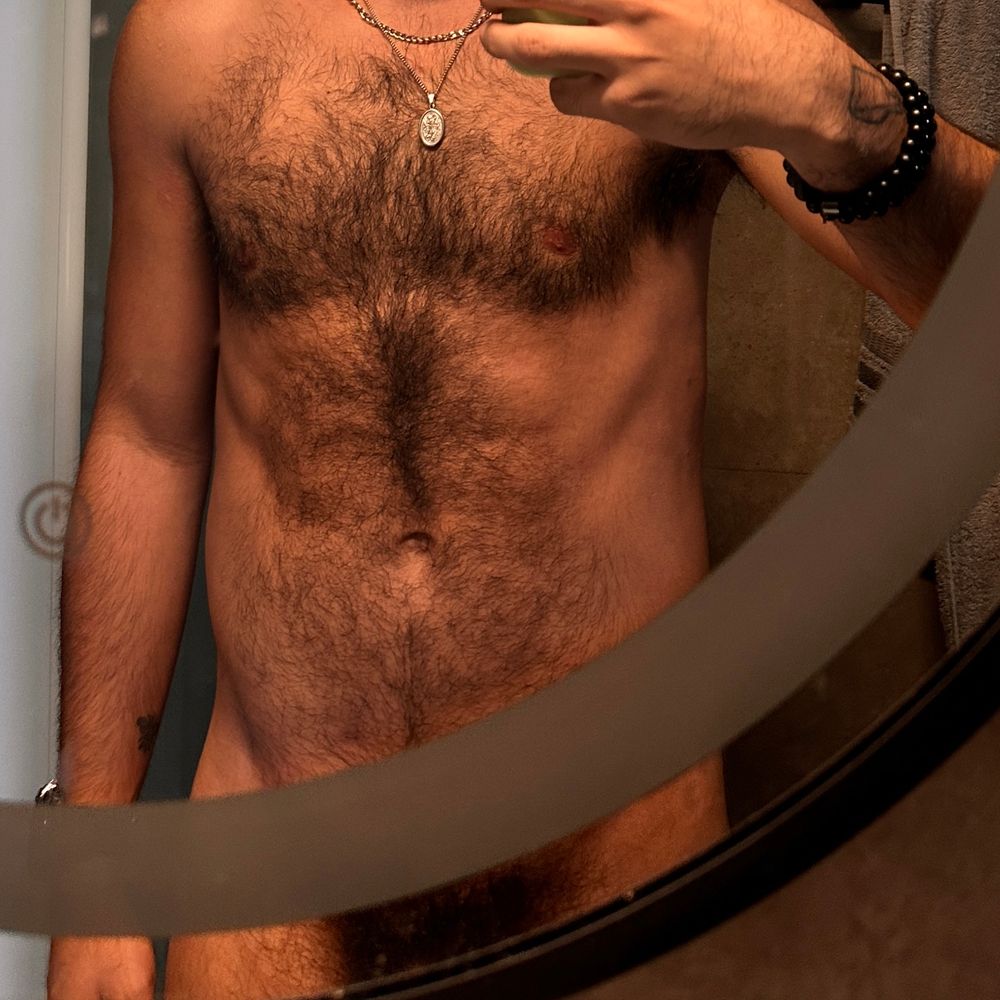 hairy🐺