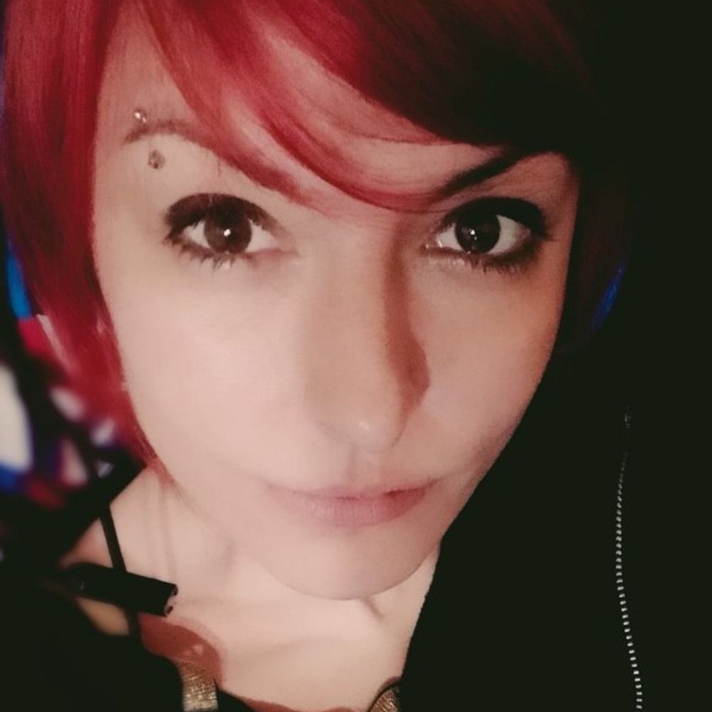 Min Laney⁷