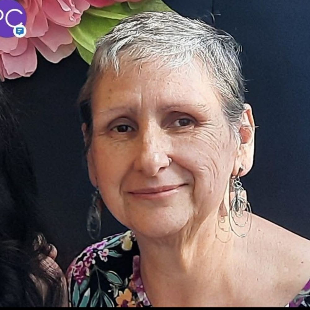 Lorie Gray – Proud Canadian!