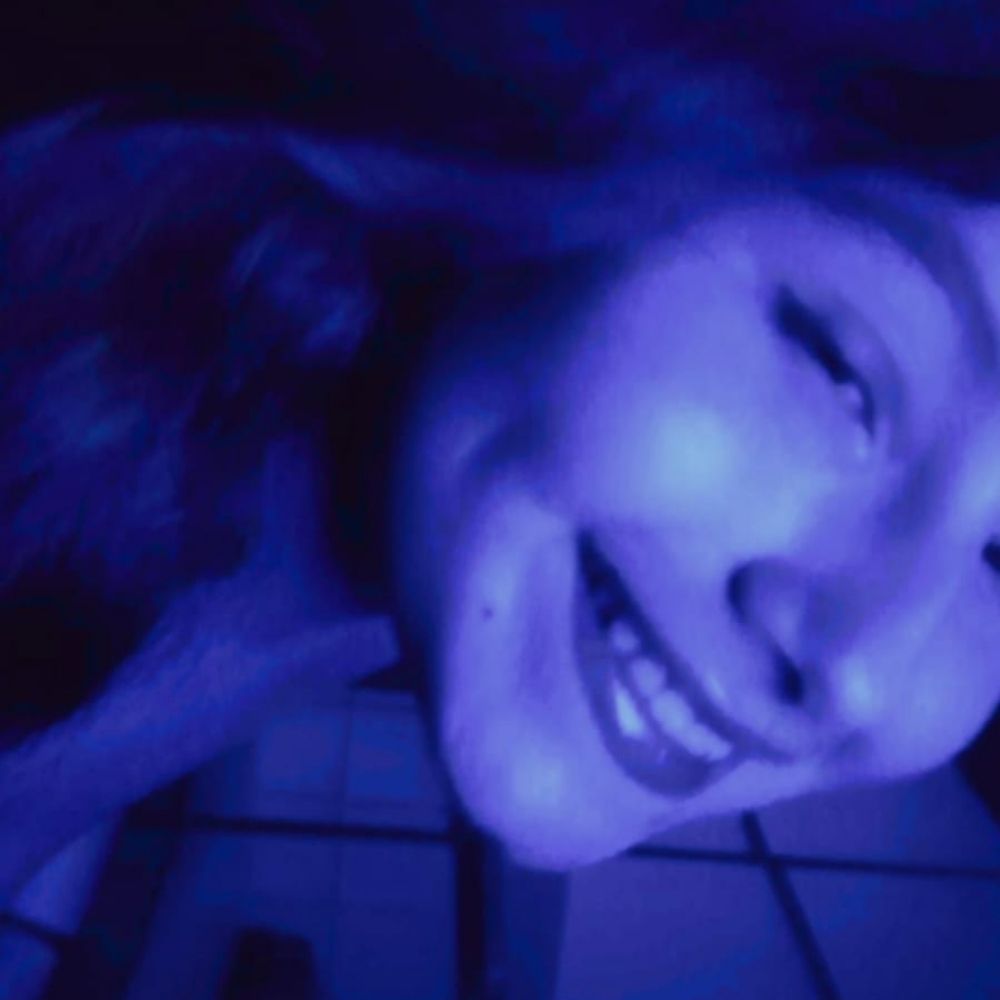 𝓥𝓲𝓿𝓲 💨