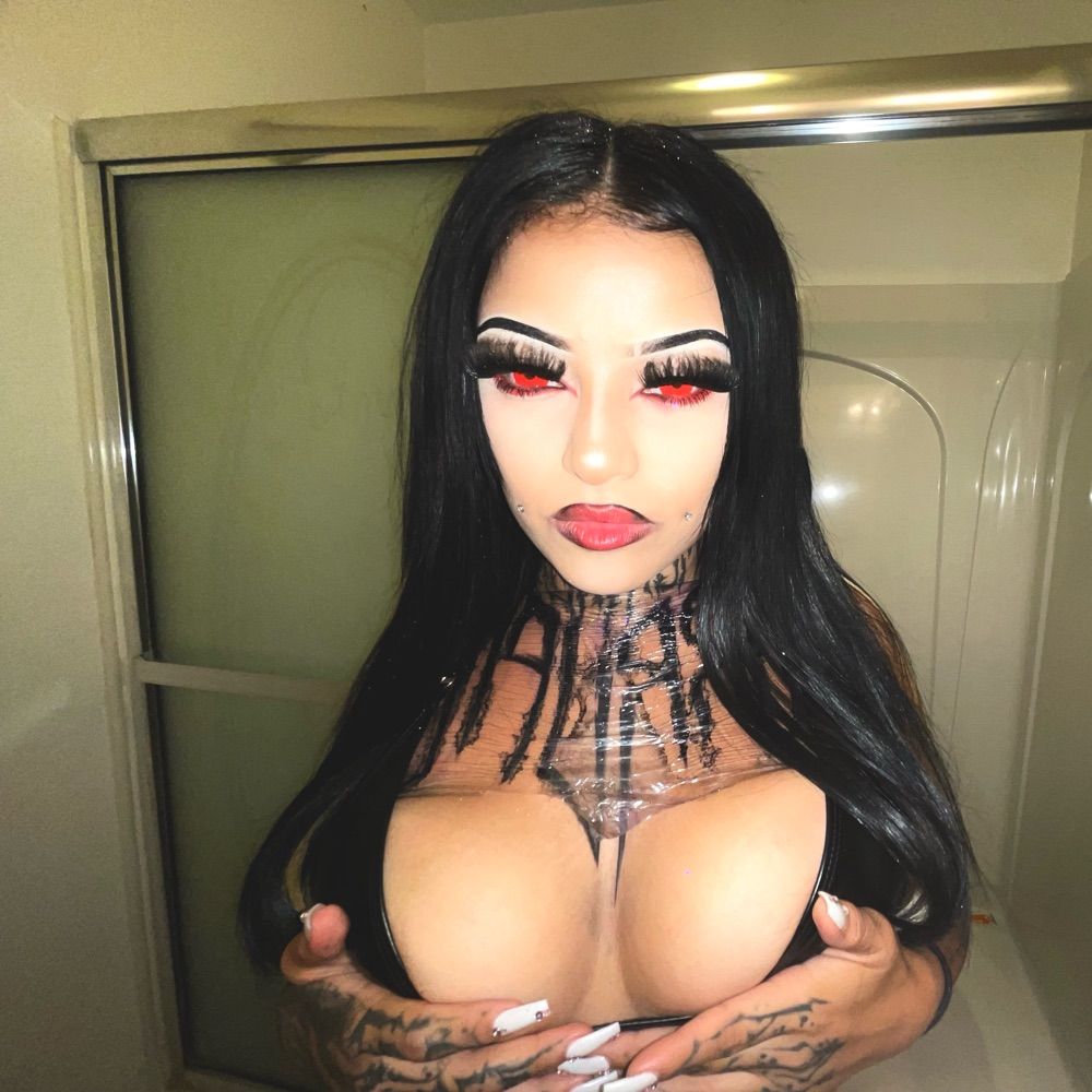 Freakshow ⛓️