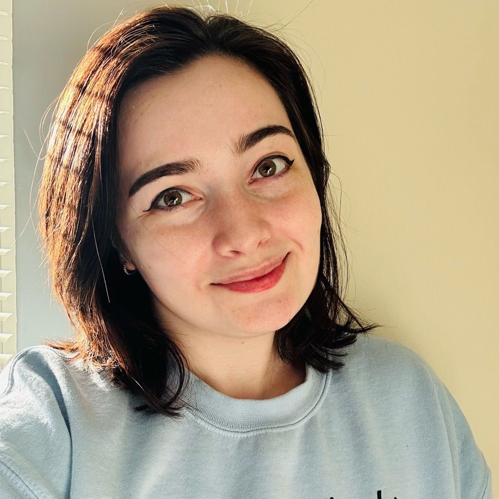 Hannah Levin | Fantasy Romance Author