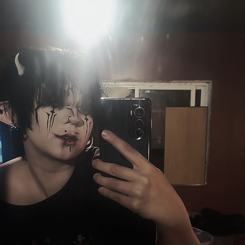 Lukas Crowley