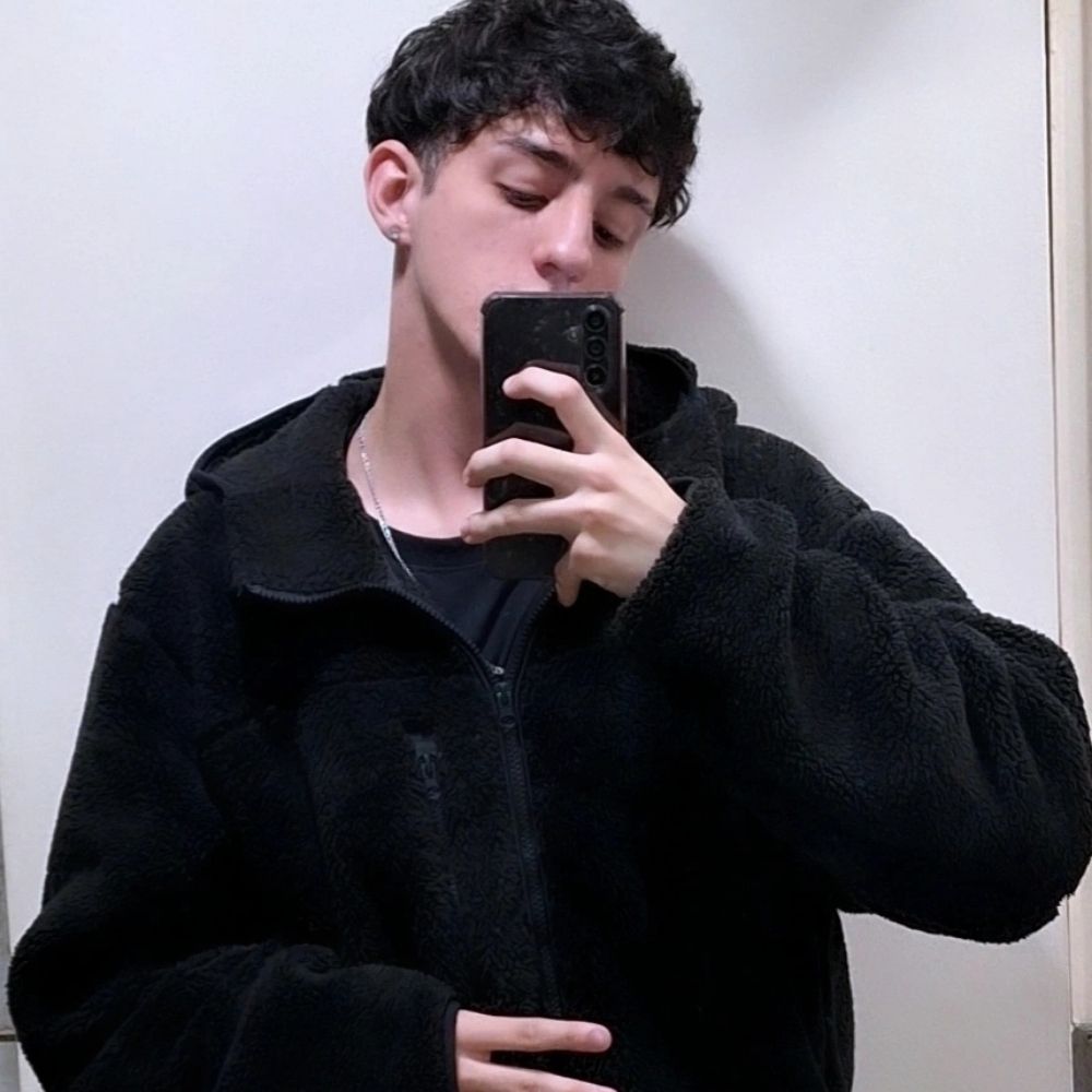 🎭