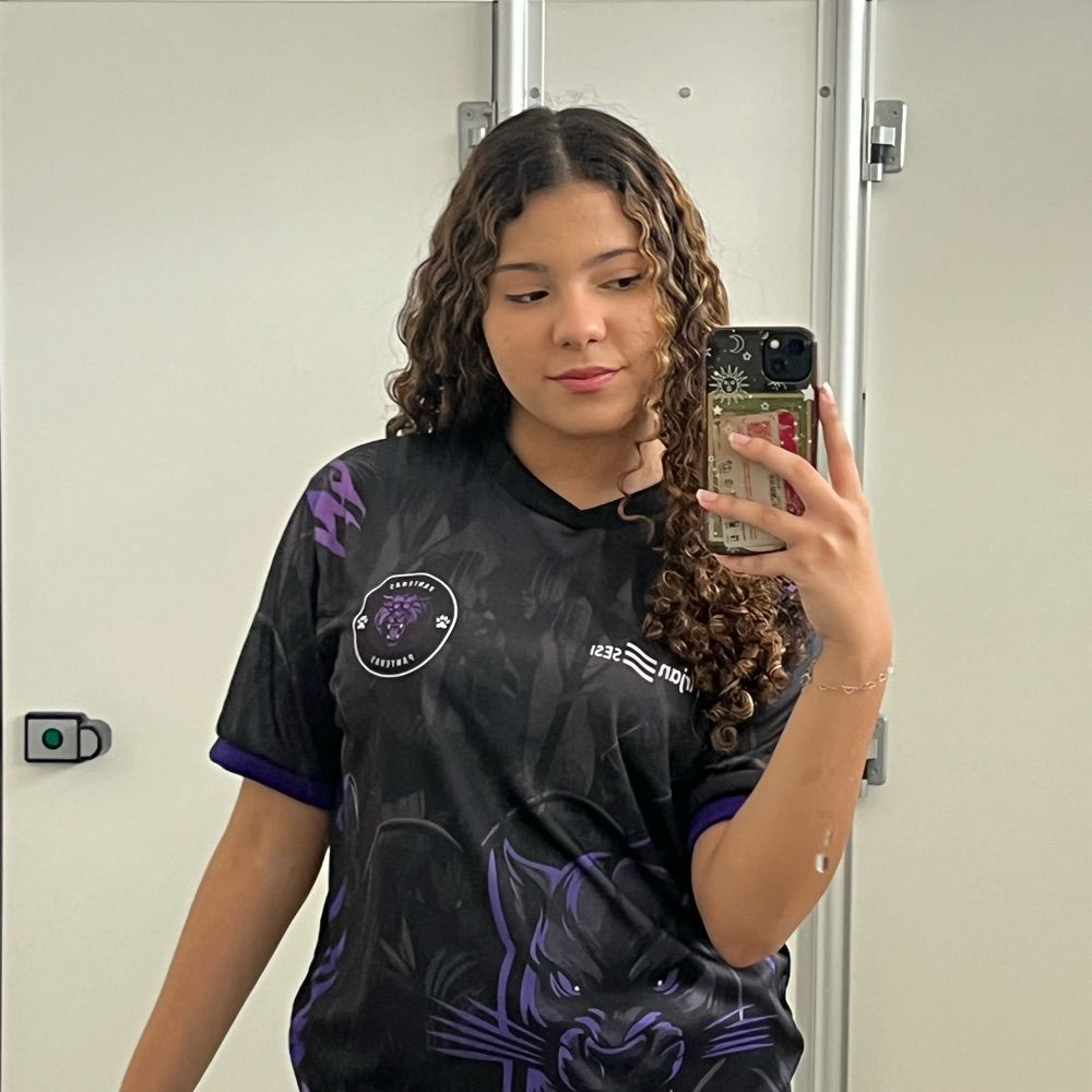 karen linda e perfeita 
